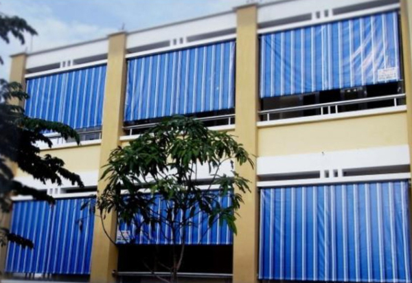 Chọn bạt che nắng mưa chất lượng